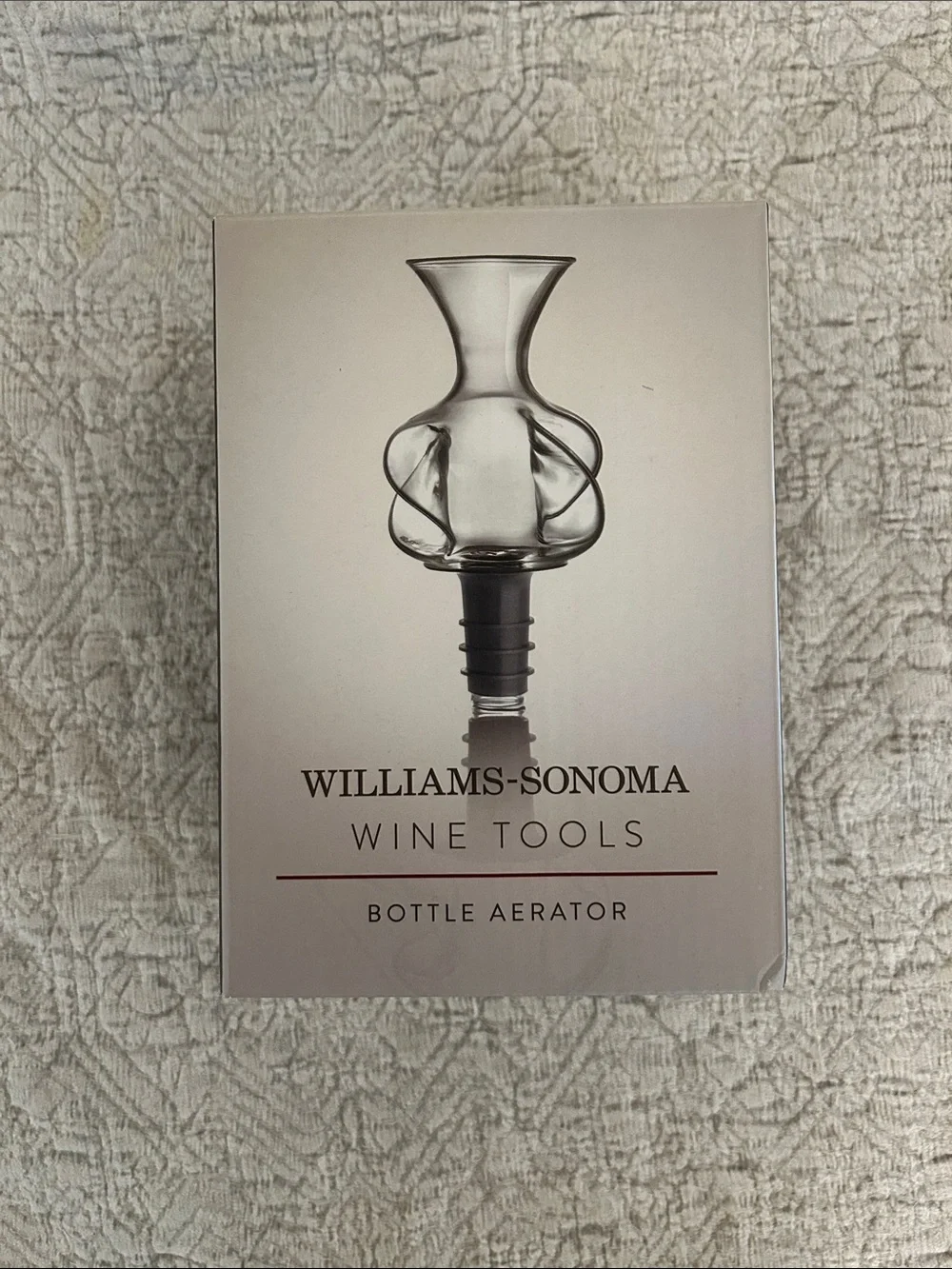 NEW Williams Sonoma Mouth-blown Glass Bottle Aerator with Silicone Gasket